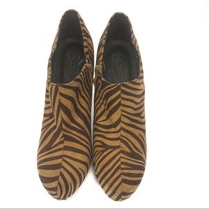 Women’s Tan&Brown Zebra Print Ankle Bootie Heels